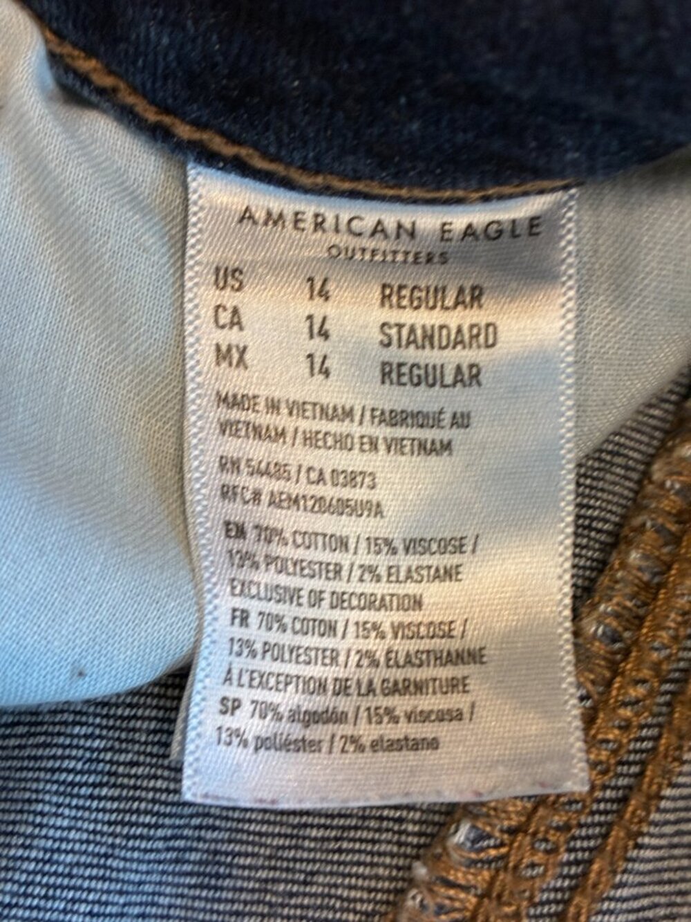 American Eagle Favorite Boyfriends Medium Wash Super Stretch Jeans Pants - Picture 4 of 10
